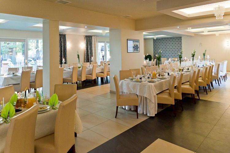 Myślibórz 鲁吉利潘斯约纳特纳德旅馆酒店 外观 照片